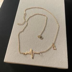 Gold Tone Heart Monitor Reading Pendant Necklace
